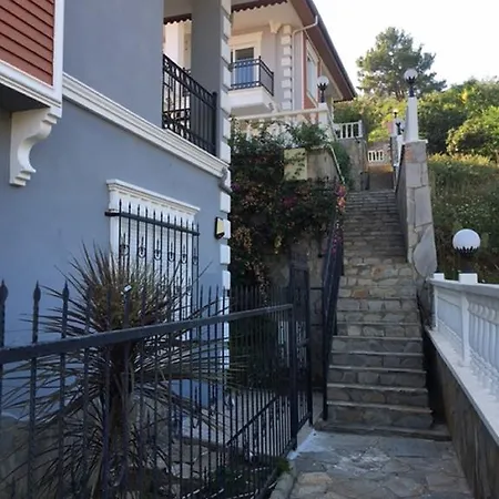 Zehra 알란야